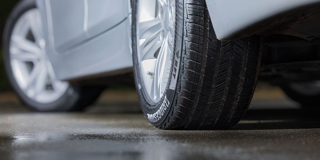 Bridgestone's DriveGuard Plus is next-gen run-flat touring tire - Vimarsana News