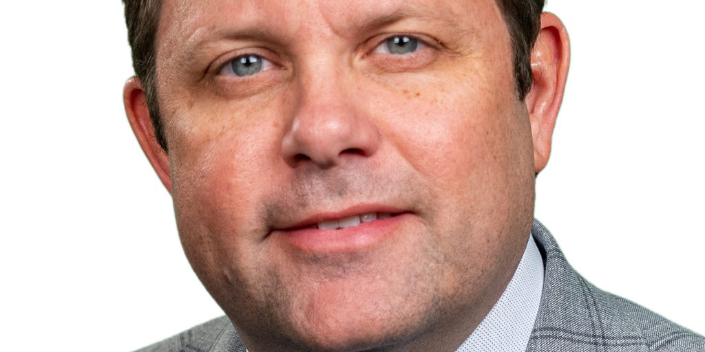 Motion elevates Patrick Cummings to senior vice president, CFO - Vimarsana News