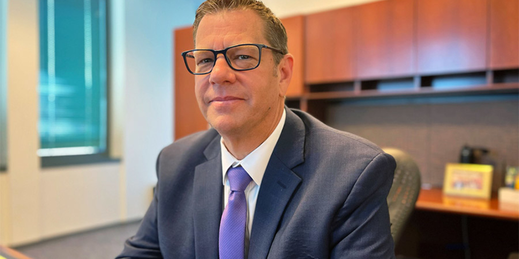 NHTSA's Steve Cliff says agency not holding back on vehicle safety regulations, scrutiny of automakers - Vimarsana News